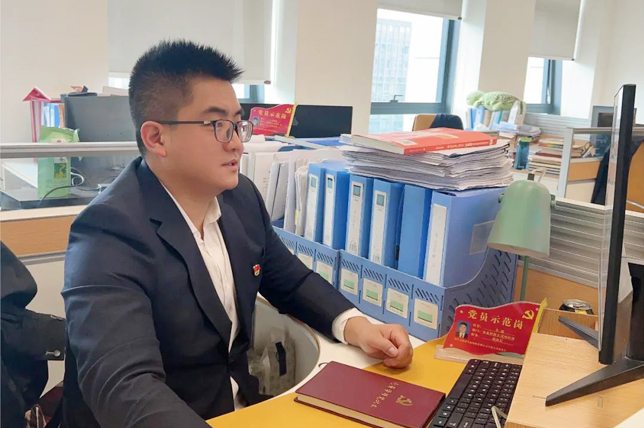 青海國(guó)投公司所屬各單位掀起開(kāi)展主題教育熱潮二