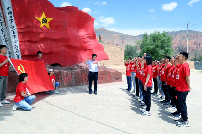 國旅公司：持續(xù)推動廉潔文化建設(shè) 強化全面從嚴(yán)治黨責(zé)任